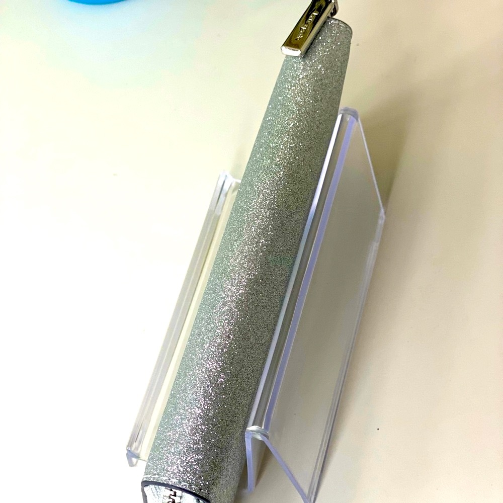 Kate Spade Glitter 🎉HP🎉Silver Zip Wallet NWT - Picture 8 of 12